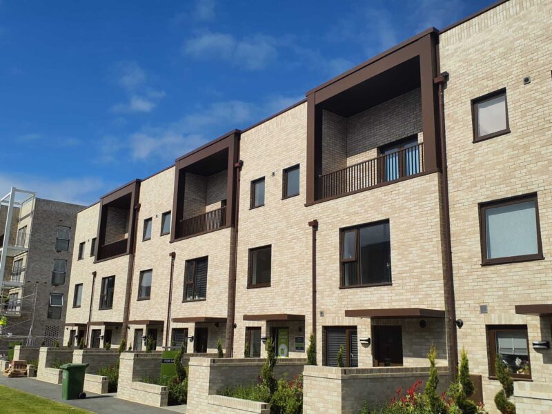 WhatsApp Image 2025-10-02 at 16.32.53 (2)